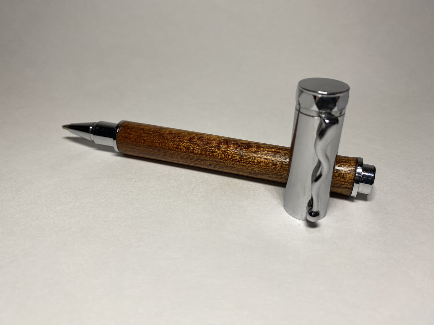 Mahogany Gel Pen