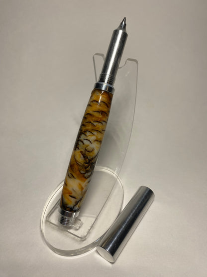 Pinecone & Acrylic Gel Pen