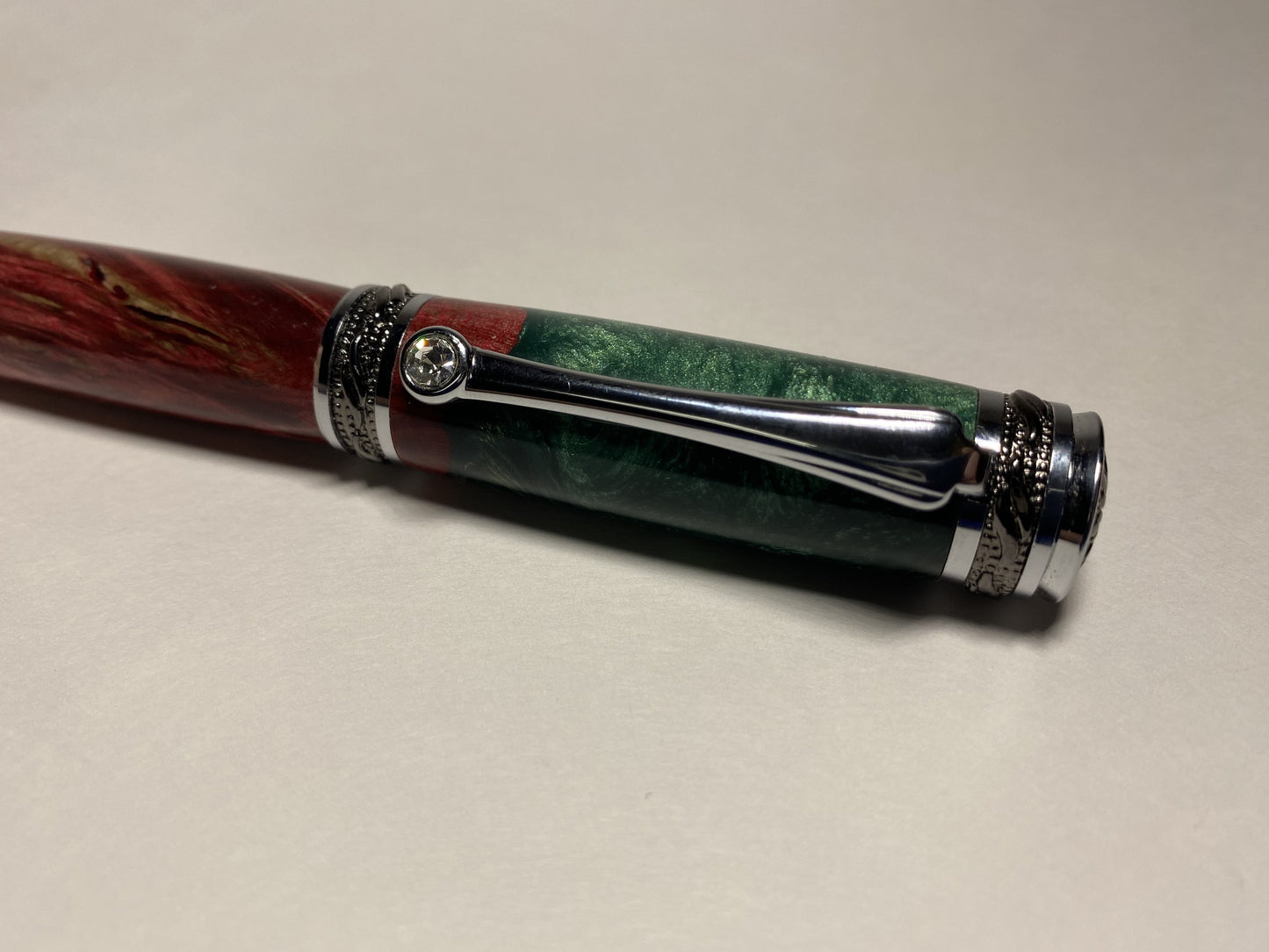 Majestic Red & Green Fountain Pen with Swarovski Crystal