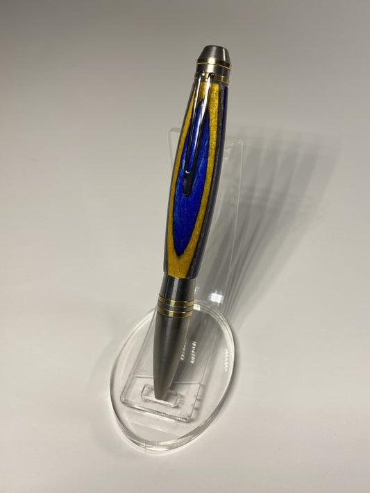 Professional Stainless Steel and Brass Twist Pen